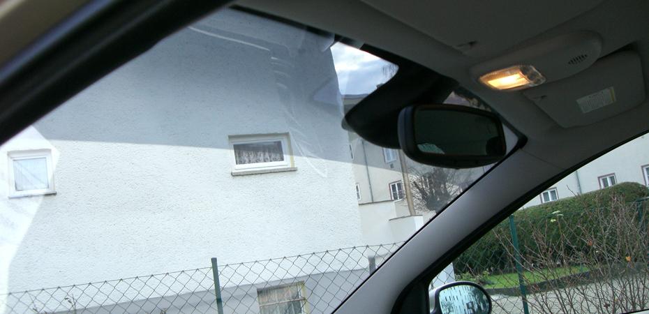 Glasfolien Scheibentönung Blendstreifen