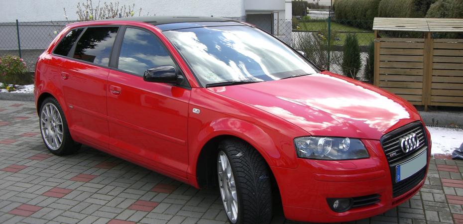 Car-Styling Vollverklebung Lackschutz transparent Audi A3 rot - Glasfolien Uwe Röske